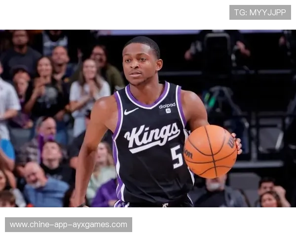 福克斯罚球稳稳命中，国王顽强拿下比赛