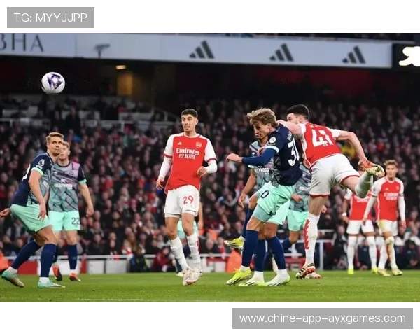 英超门线神扑频出，门将市场升温